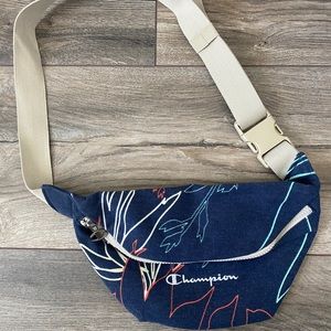 Shoulder bag/ Fanny pack
